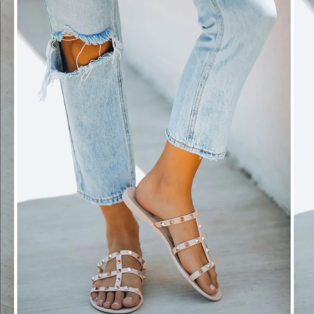 Treasured gold studded sandal in nude - Picture 3 of 7